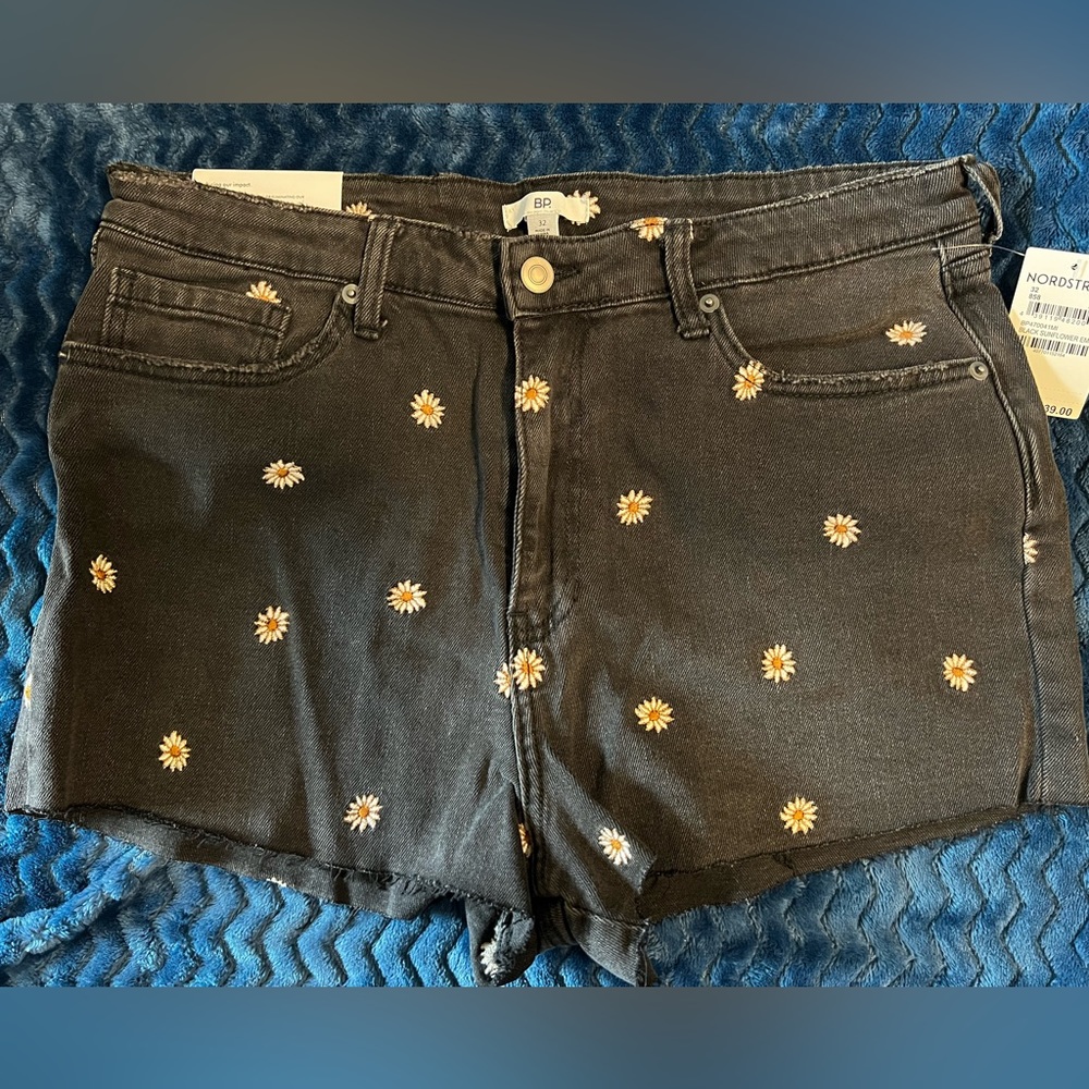 BP. Embroidered High Waisted Shorts